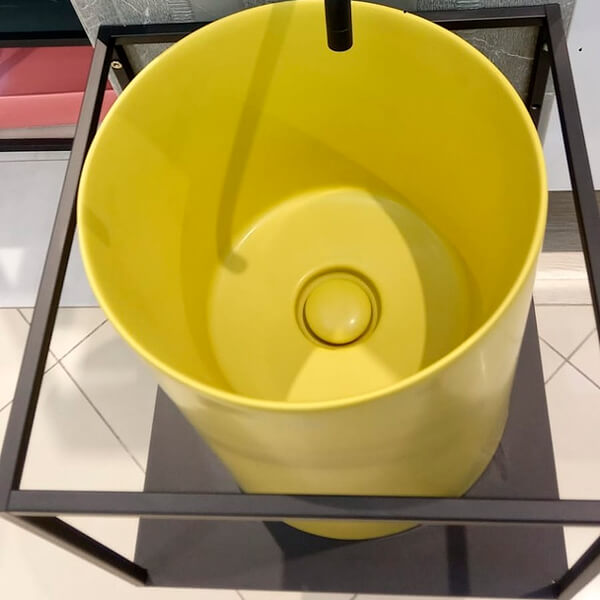 Раковина с металлической консолью Galassia 7305OC+2081NE Раковина с металлической консолью Galassia 7305OC+2081NE