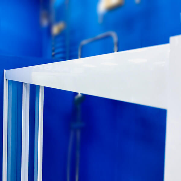 Душевая дверь в нишу AVS Квант 120 профиль белый матовый, стекло прозрачное Душевая дверь в нишу AVS Квант 120 профиль белый матовый, стекло прозрачное