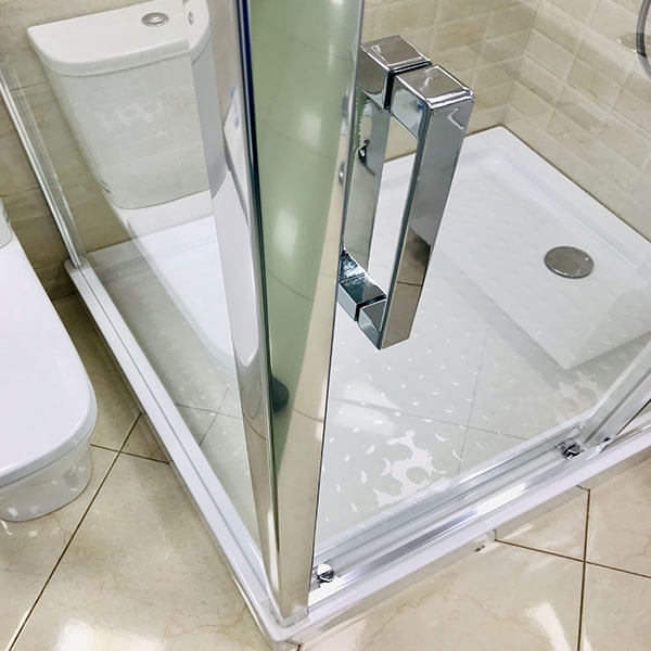 Душевой уголок AVS Квант Квадро 120x80 профиль хром, стекло прозрачное Душевой уголок AVS Квант Квадро 120x80 профиль хром, стекло прозрачное