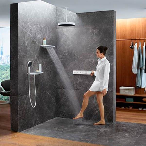 Боковой душ 360 с полкой Rainfinity Hansgrohe 26243700 Боковой душ 360 с полкой Rainfinity Hansgrohe 26243700