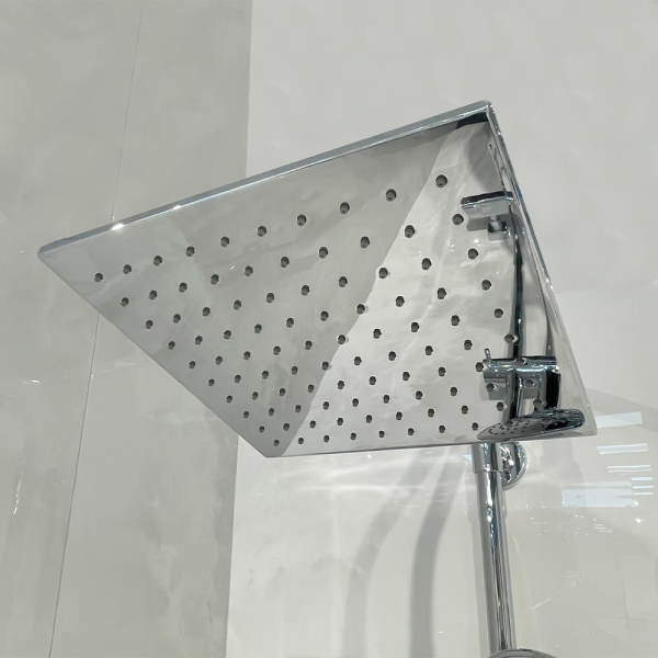 Душевая стойка AVS Rainy хром, со смесителем Душевая стойка AVS Rainy хром, со смесителем