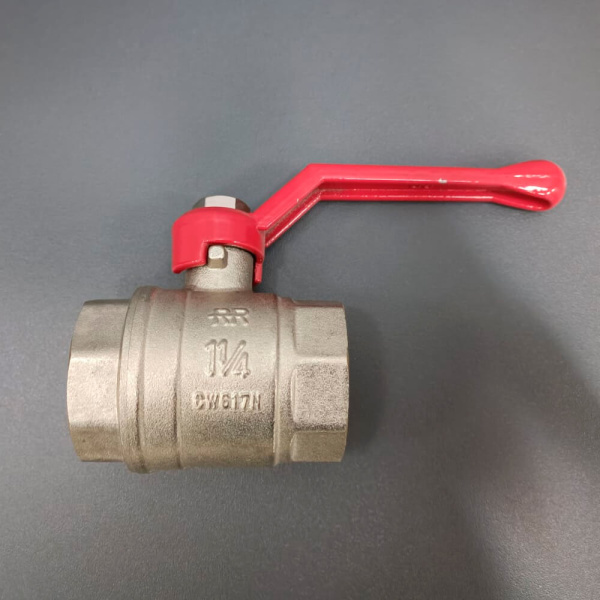 Кран 1 1/4" г/г Remer 371114 Кран 1 1/4" г/г Remer 371114