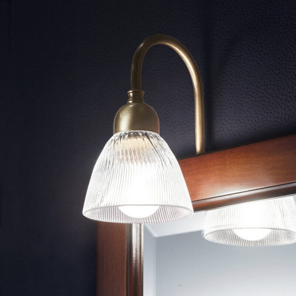 2234-vot Светильник настен бронза плафон стекло CAPRIGO 2234-vot Светильник настен бронза плафон стекло CAPRIGO