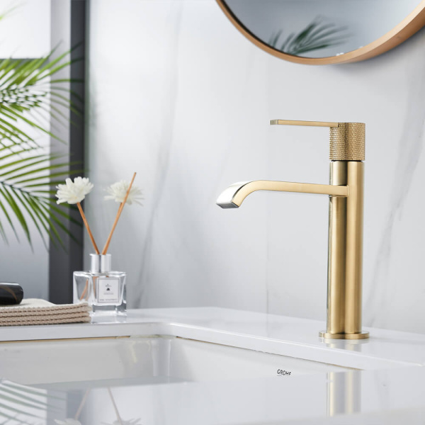 Смеситель для раковины Maxonor Beauty PL1084-6 золото матовое Смеситель для раковины Maxonor Beauty PL1084-6 золото матовое