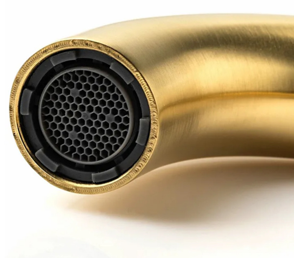 Смеситель для кухни Accoona A4490AW-3 золото Смеситель для кухни Accoona A4490AW-3 золото