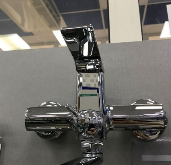 Смеситель универсальный Accoona H122 A71122 хром Смеситель универсальный Accoona H122 A71122 хром