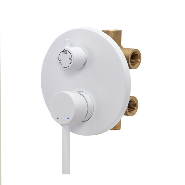 Душевой комплект AVS Slimmer 4в1 белый матовый Душевой комплект AVS Slimmer 4в1 белый матовый