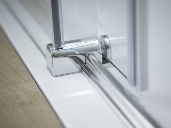 Душевой уголок Kolpa San Virgo TK 140х90 профиль хром, стекло прозрачное Душевой уголок Kolpa San Virgo TK 140х90 профиль хром, стекло прозрачное